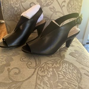 Brand new, in original box and packing, never worn Alfani Jasmine